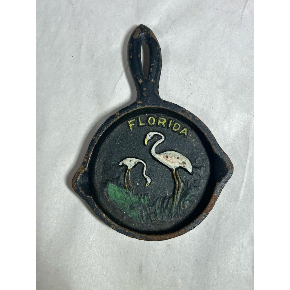 Vintage John Wright Inc Cast Iron Ashtray Mini Hanging Skillet Florida Flamingo